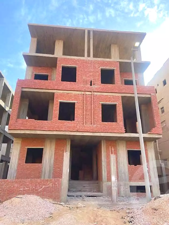 https://aqarmap.com.eg/en/listing/7075776-for-sale-cairo-badr-city-hai-el-ashgar-featured-neighborhood-bait-el-watan