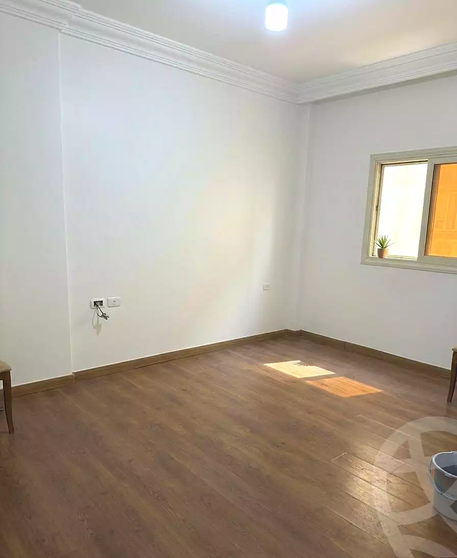 https://aqarmap.com.eg/ar/listing/7075822-for-sale-cairo-new-cairo-el-ahyaa-fourth-neighborhood-ahmed-oraby-haroun-al-rasheeed-18-st