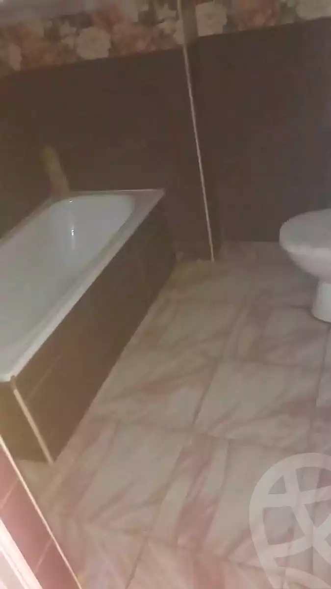https://aqarmap.com.eg/ar/listing/7075962-for-rent-cairo-faisal-el-tawabeq-el-shaheed-ahmed-hamdy-st