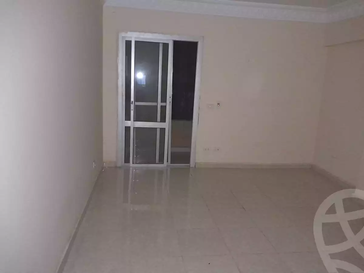 https://aqarmap.com.eg/ar/listing/7060315-for-sale-cairo-6th-of-october-hadaeq-october-compounds-abear-gardens