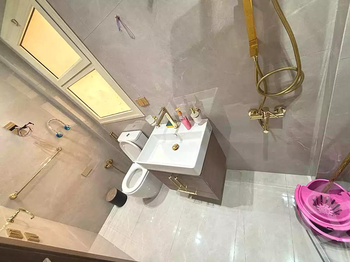 https://aqarmap.com.eg/en/listing/7076032-for-rent-cairo-new-cairo-compounds-stwn-ryzydns-by-ar-y-llttwyr