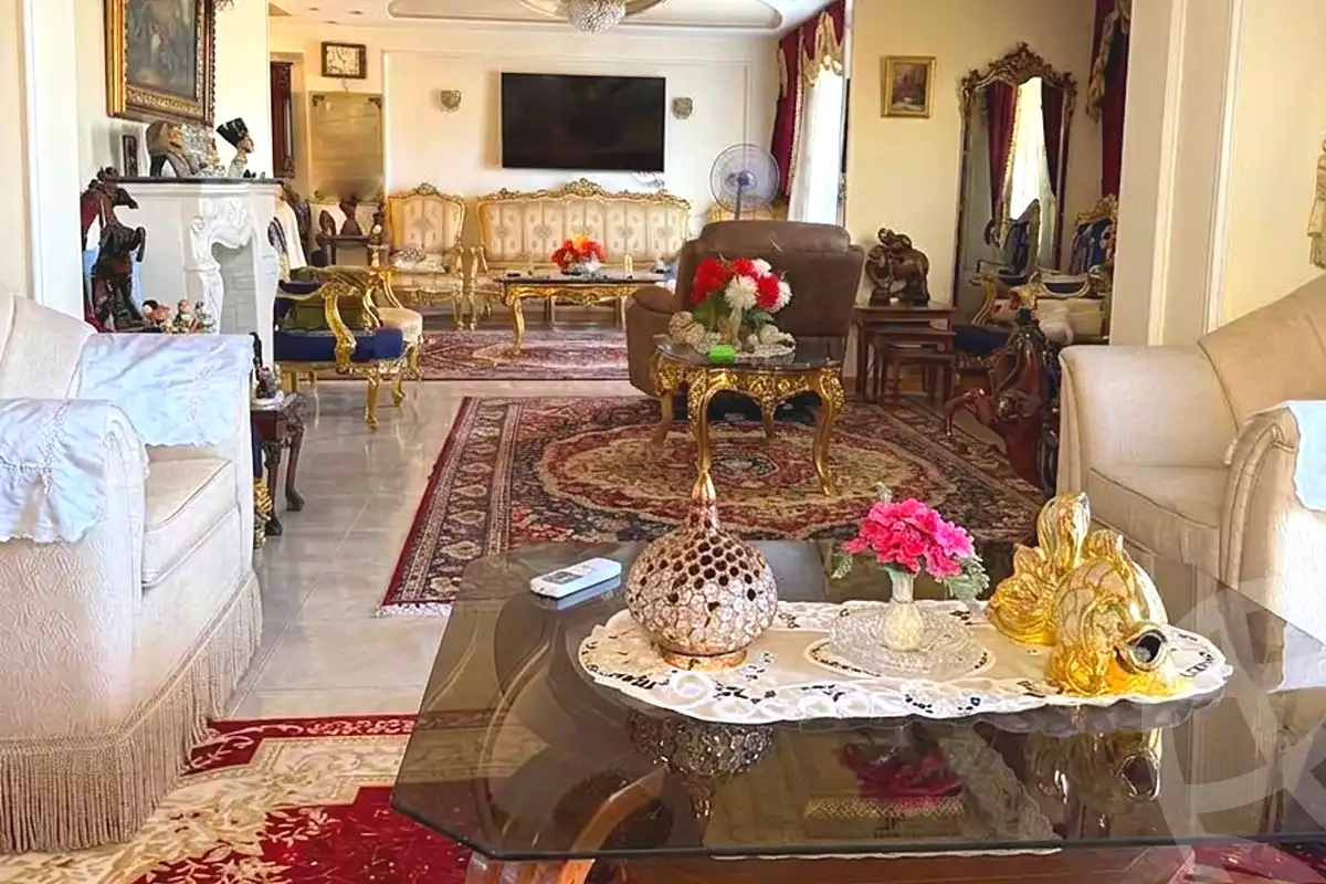 https://aqarmap.com.eg/ar/listing/7076068-for-sale-alexandria-moharram-bey-mohammed-nafie-st