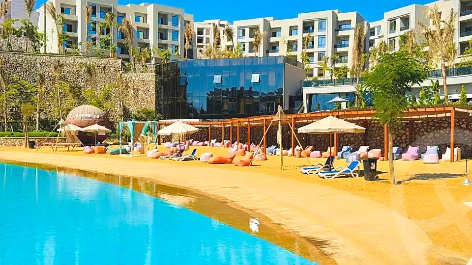 https://aqarmap.com.eg/en/listing/7076052-for-sale-ain-elsokhna-mdyn-ljll-ljdyd-byrmydz-sky-syty
