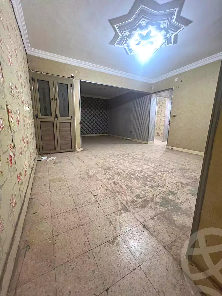 https://aqarmap.com.eg/en/listing/7076436-for-sale-cairo-helwan-mahmoud-khater-st