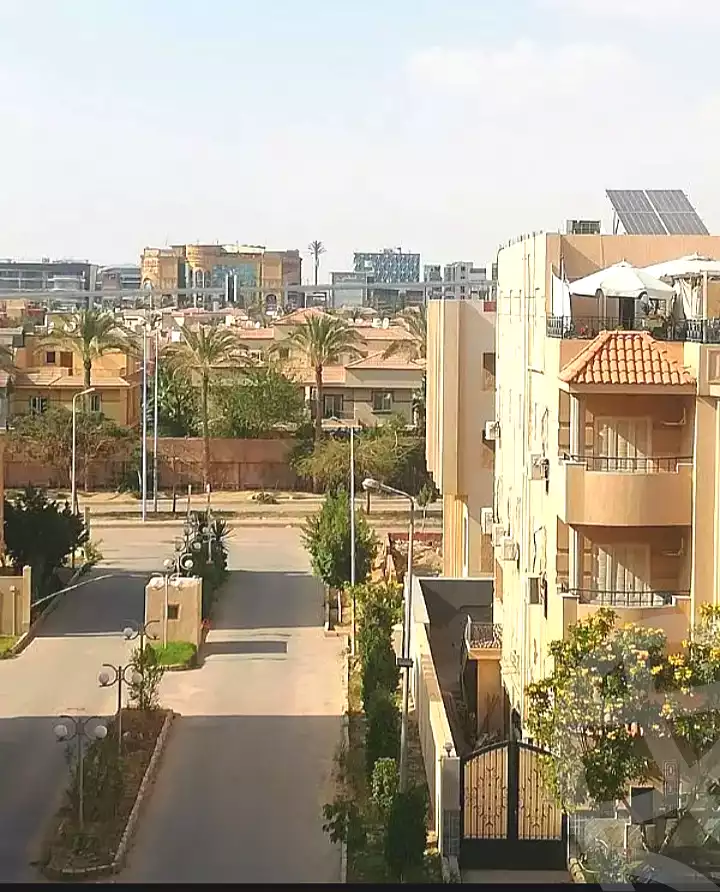 https://aqarmap.com.eg/ar/listing/7076433-for-sale-cairo-new-cairo-compounds-el-zahwa