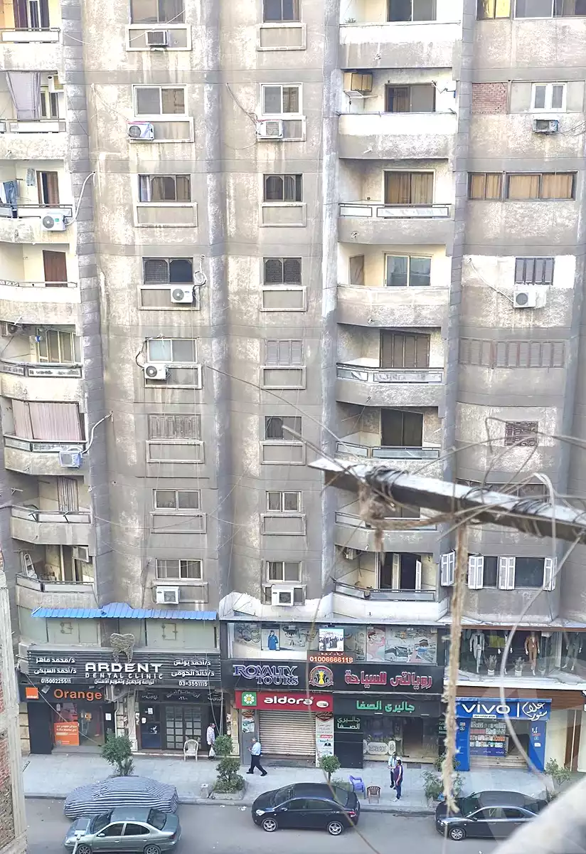 https://aqarmap.com.eg/en/listing/7076650-for-sale-alexandria-sydy-bshr-sydy-bshr-bhry-gamal-abd-el-nasir-st
