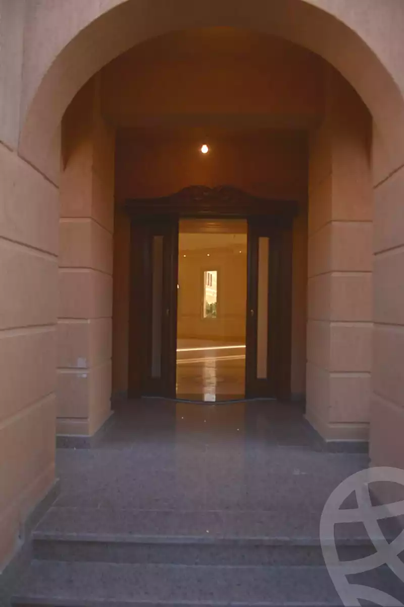 https://aqarmap.com.eg/en/listing/7076830-for-sale-cairo-el-shorouk-compounds-maxim-residence