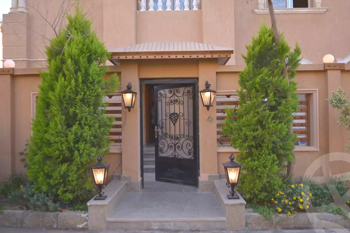 https://aqarmap.com.eg/en/listing/7076830-for-sale-cairo-el-shorouk-compounds-maxim-residence
