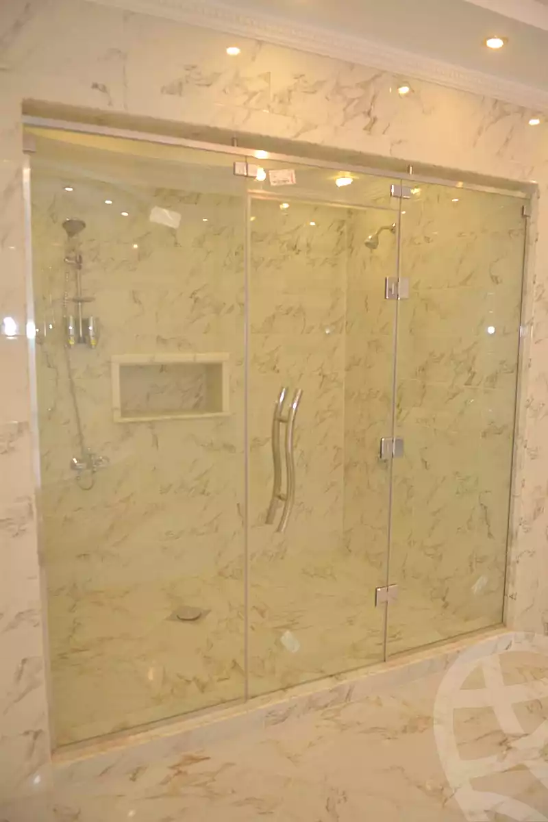 https://aqarmap.com.eg/en/listing/7076830-for-sale-cairo-el-shorouk-compounds-maxim-residence