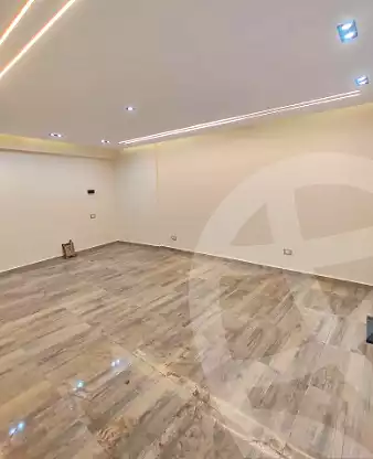 https://aqarmap.com.eg/ar/listing/7076888-for-sale-alexandria-miami-mahmoud-el-isawy-st