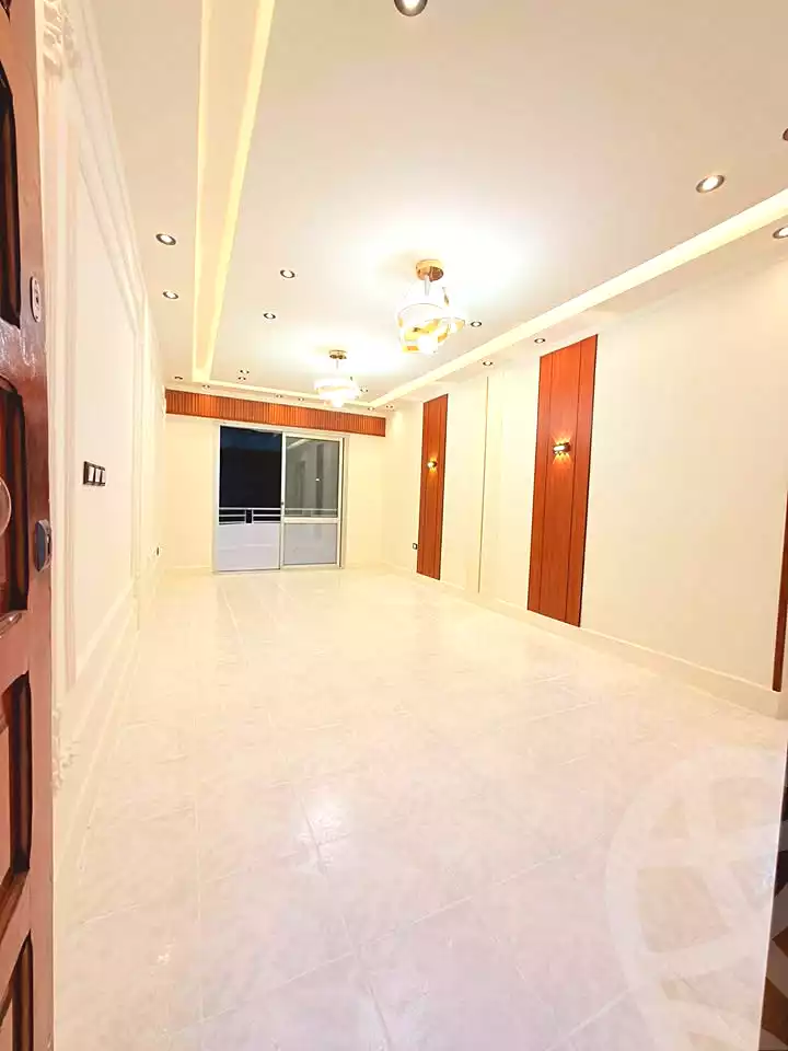 https://aqarmap.com.eg/ar/listing/7077158-for-sale-alexandria-al-agamy-shataa-el-nakheel