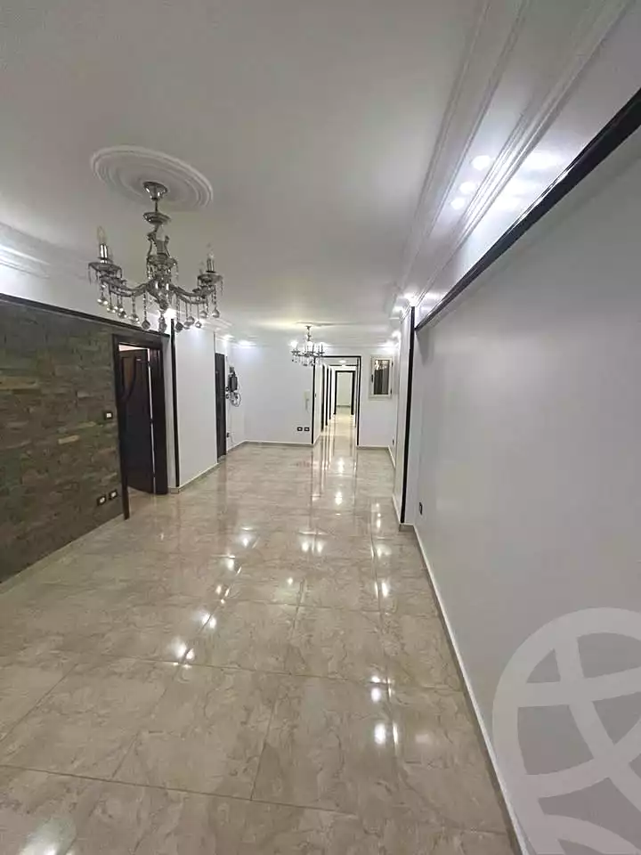 https://aqarmap.com.eg/ar/listing/7077176-for-sale-alexandria-el-mandara-shr-jml-bd-lnsr