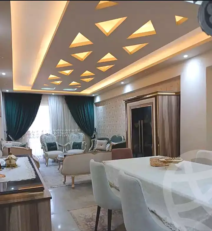 https://aqarmap.com.eg/en/listing/7077320-for-sale-alexandria-al-agamy-lbytsh-mohamed-el-fardi-st