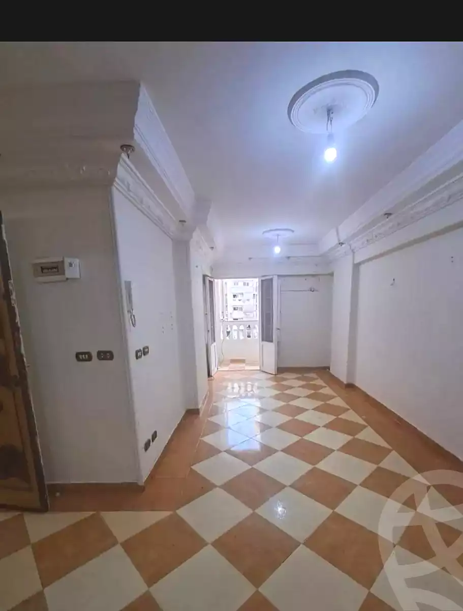 https://aqarmap.com.eg/ar/listing/7077423-for-sale-alexandria-sydy-bshr-sydy-bshr-bhry-ali-hipa-st