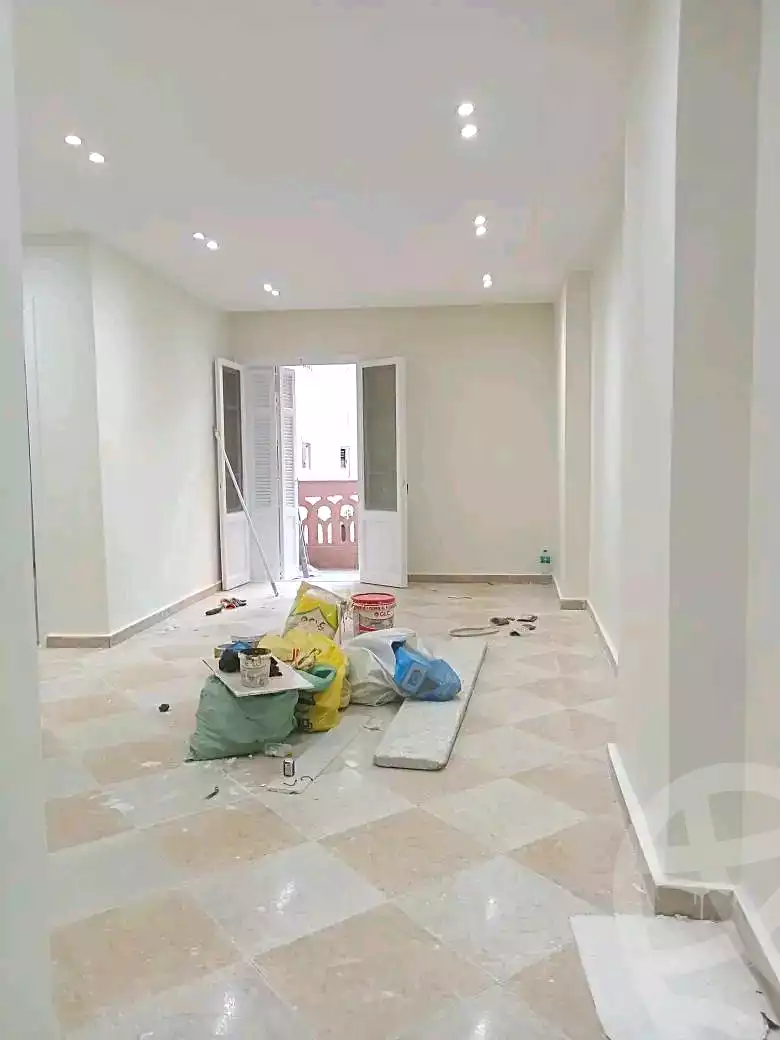 https://aqarmap.com.eg/ar/listing/7077454-for-sale-alexandria-el-asafra-shr-45