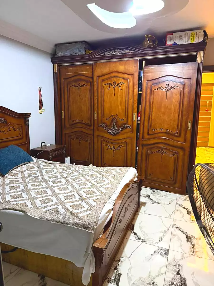 https://aqarmap.com.eg/ar/listing/7077466-for-sale-cairo-ain-shams-ain-shams-el-sharkia-el-eshrein-stt