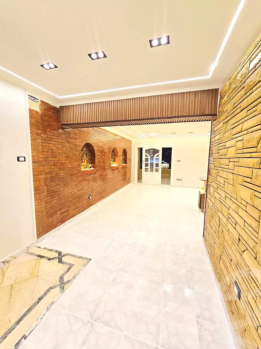 https://aqarmap.com.eg/ar/listing/7077550-for-sale-alexandria-al-agamy-shataa-el-nakheel