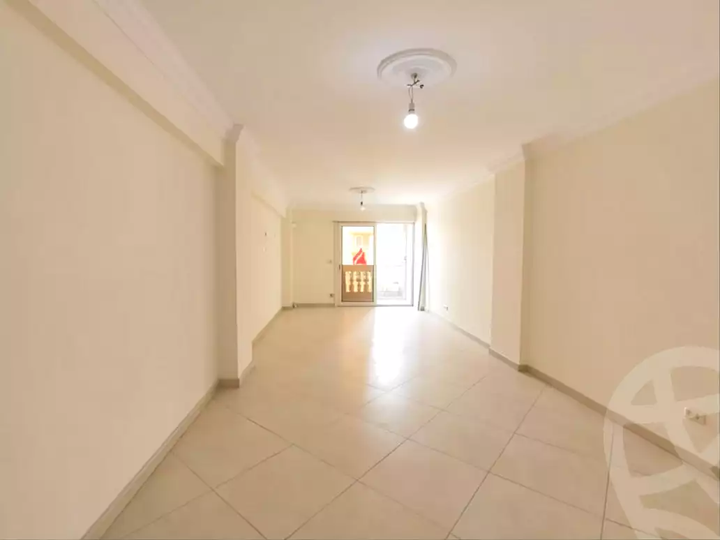 https://aqarmap.com.eg/ar/listing/7077709-for-rent-alexandria-camp-cesar-port-said-street