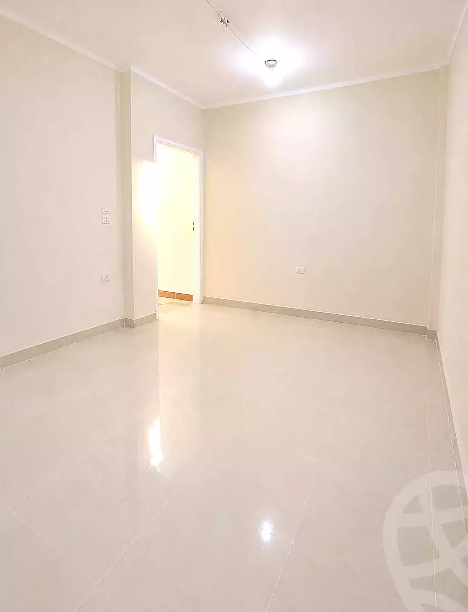 https://aqarmap.com.eg/ar/listing/7077819-for-rent-cairo-ain-shams-ain-shams-el-sharkia-el-eshrein-stt