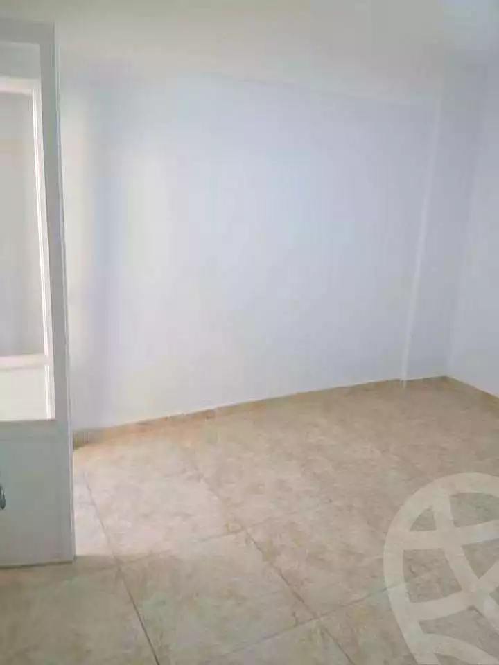 https://aqarmap.com.eg/en/listing/7075464-for-sale-alexandria-al-agamy-lbytsh-al-andalous-wa-al-hgaz-st