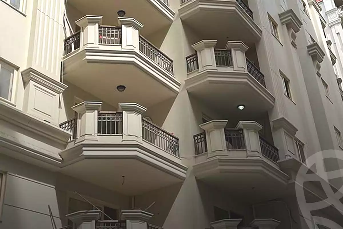 https://aqarmap.com.eg/en/listing/7078106-for-sale-alexandria-smouha-compounds-in-smouha-valore-smouha