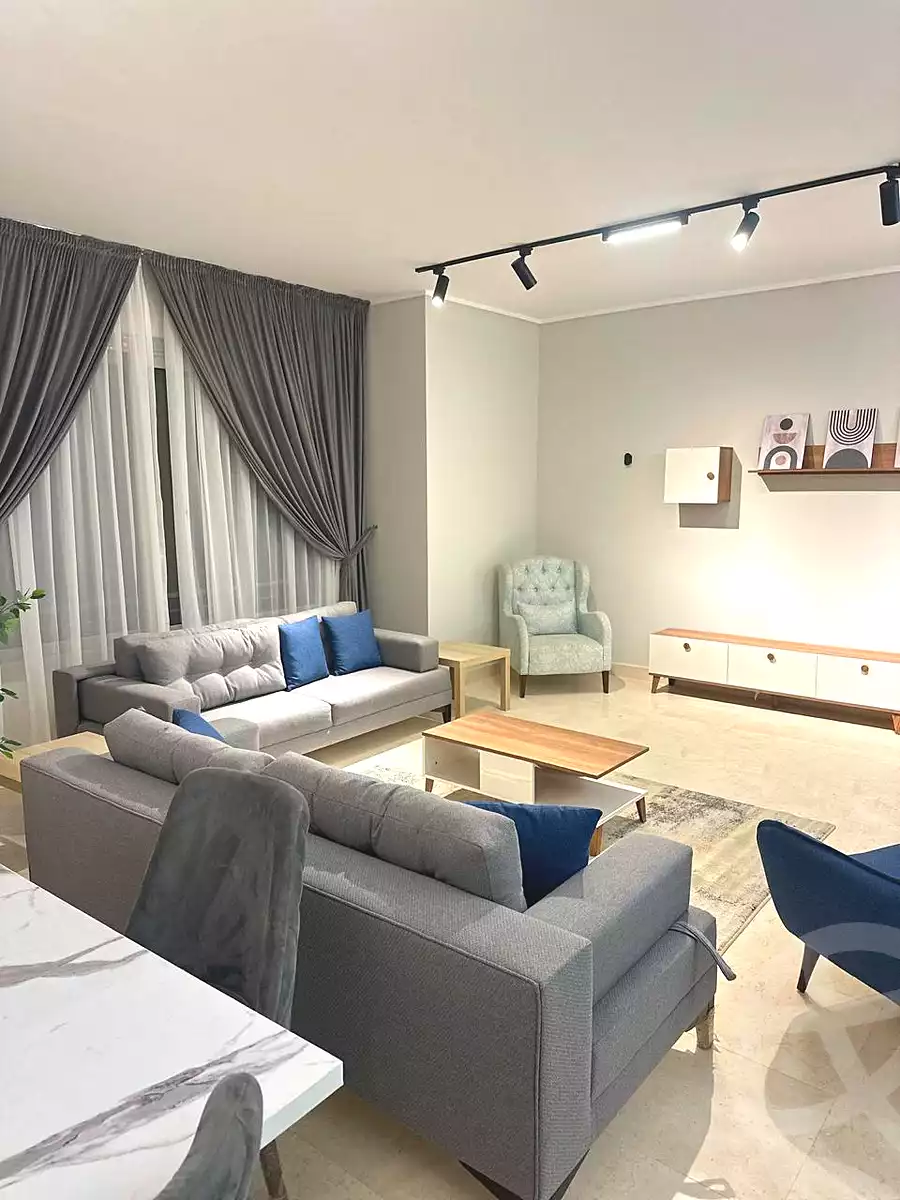 https://aqarmap.com.eg/en/listing/7078103-for-sale-cairo-new-cairo-compounds-kmbwnd-fyldj-jyt-blm-hylz