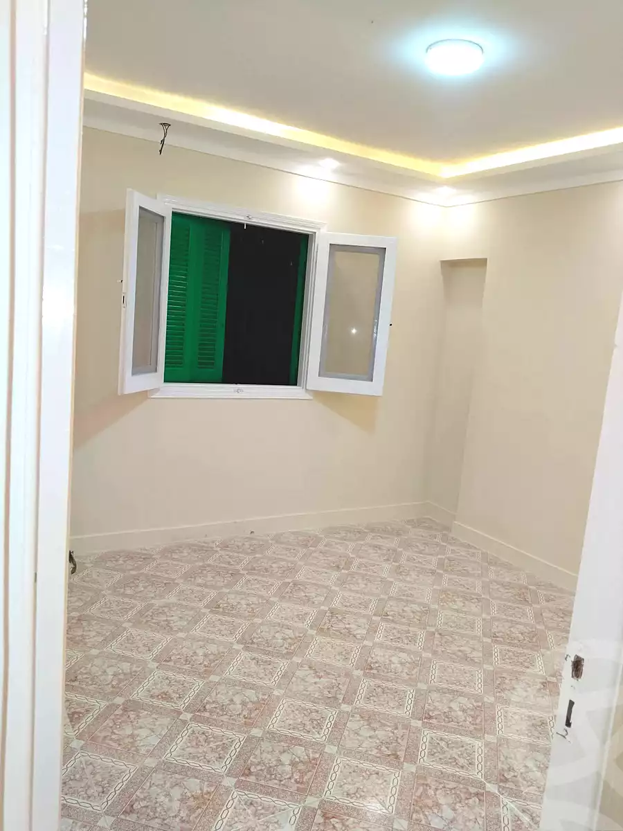 https://aqarmap.com.eg/ar/listing/7078376-for-sale-alexandria-al-agamy-el-hanouvel-al-haded-we-al-soulb-st