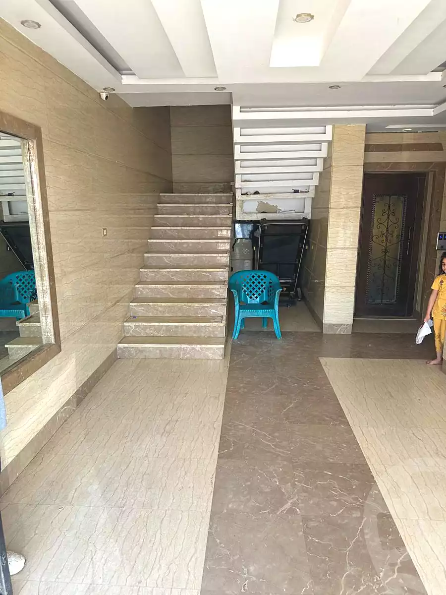 https://aqarmap.com.eg/ar/listing/7078293-for-sale-cairo-el-maadi-zahraa-el-maadi-al-khamseen-st