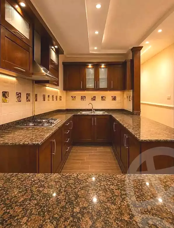 https://aqarmap.com.eg/ar/listing/7078554-for-sale-alexandria-al-agamy-lbytsh-bianchiii