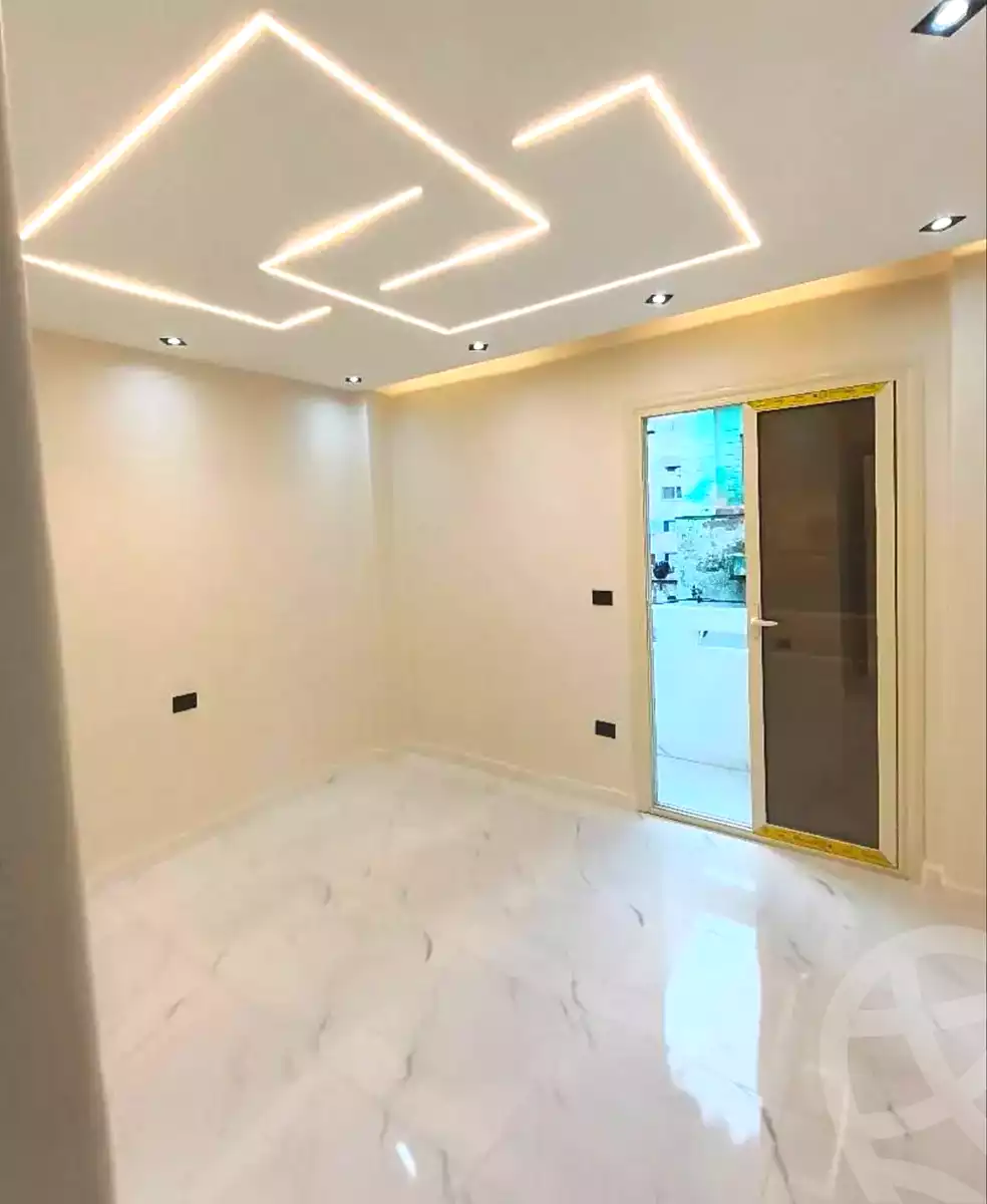 https://aqarmap.com.eg/en/listing/7078631-for-sale-alexandria-camp-cesar
