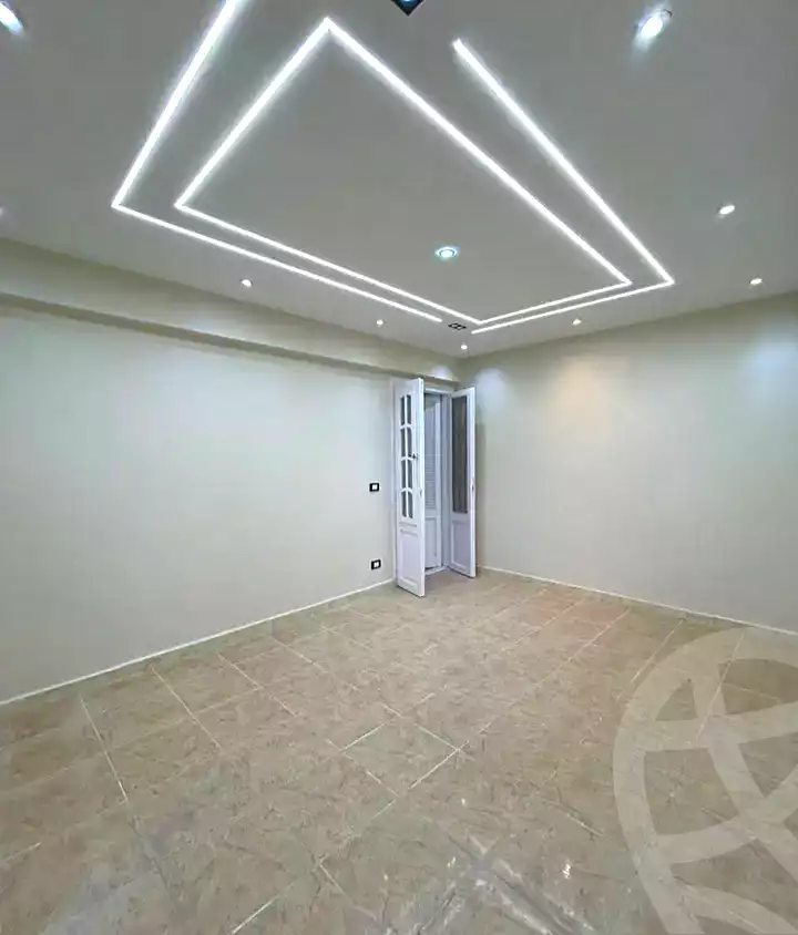 https://aqarmap.com.eg/ar/listing/7078801-for-sale-alexandria-al-agamy-el-hanouvel-kasr-al-quiri-st-1