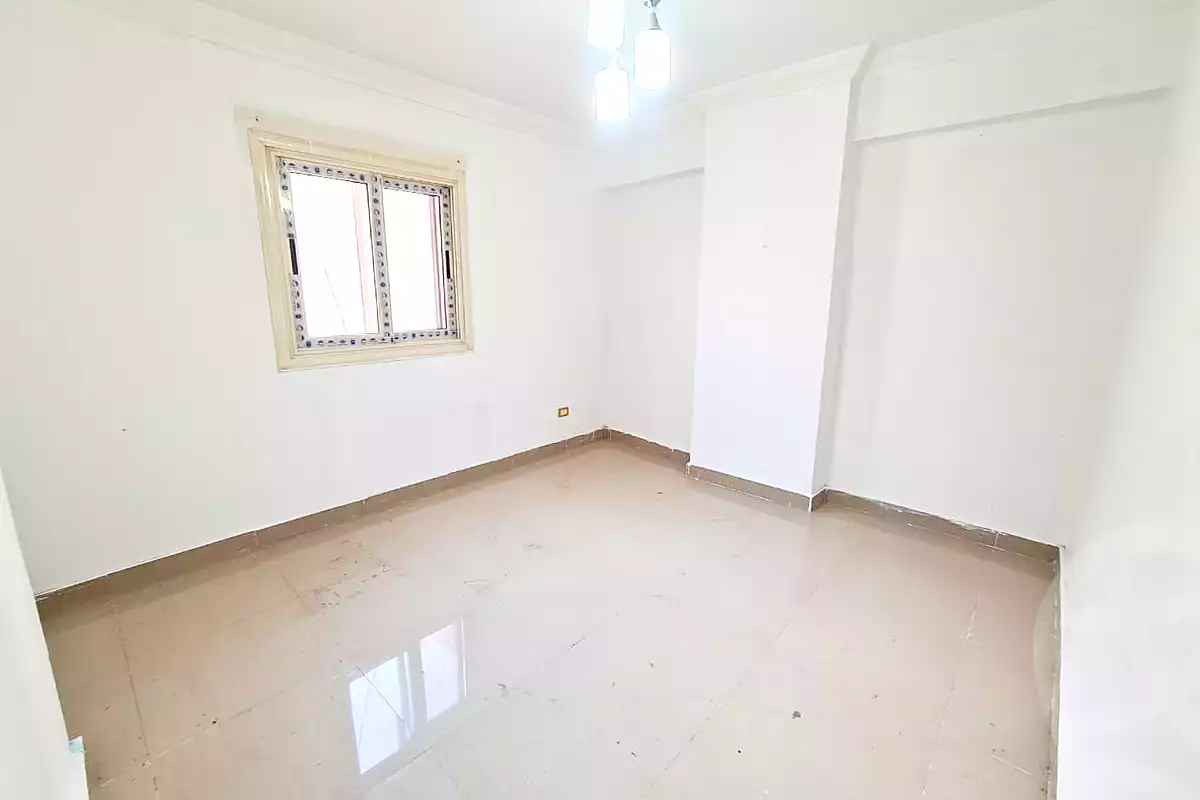 https://aqarmap.com.eg/ar/listing/7078916-for-sale-alexandria-cleopatra-tryq-ljysh