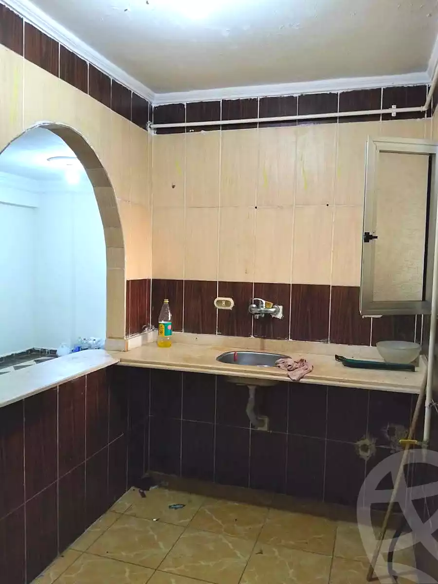 https://aqarmap.com.eg/en/listing/7078987-for-sale-alexandria-al-agamy-el-hanouvel-el-warsha-st