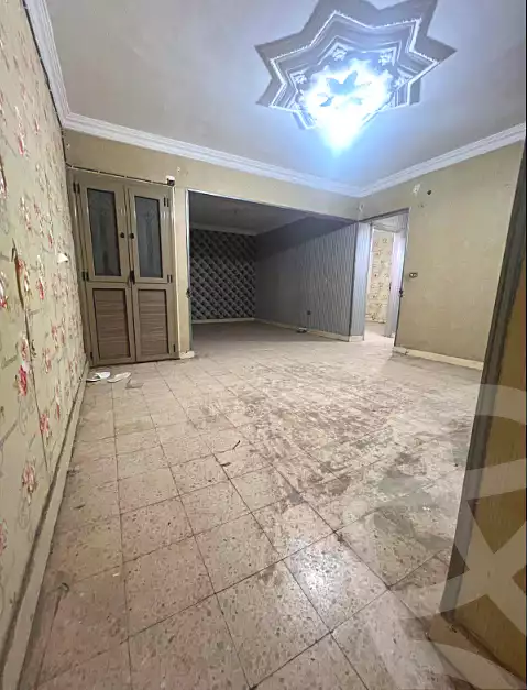 https://aqarmap.com.eg/ar/listing/7079036-for-sale-cairo-helwan-mahmoud-khater-st