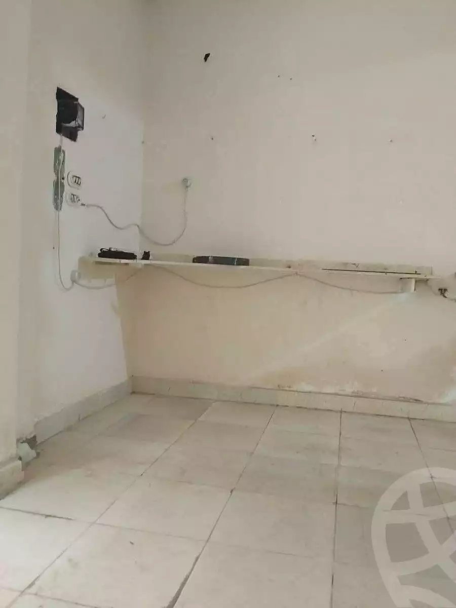 https://aqarmap.com.eg/ar/listing/7079071-for-sale-alexandria-al-agamy-el-hanouvel-al-haded-we-al-soulb-st