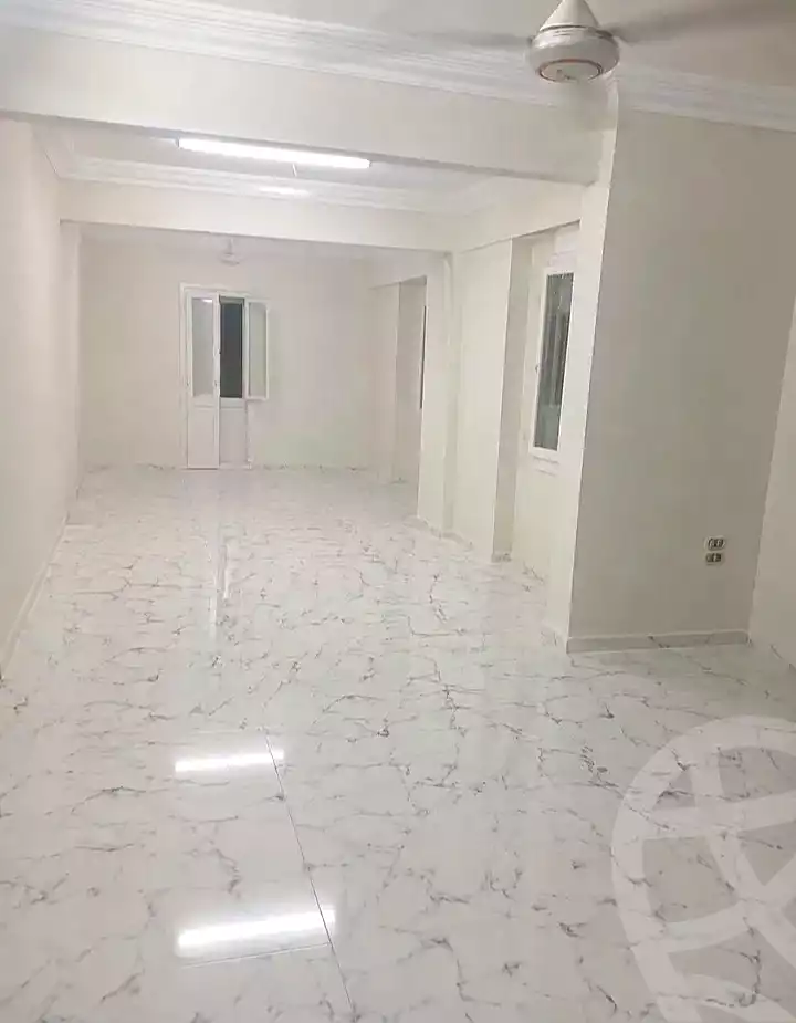 https://aqarmap.com.eg/ar/listing/7079491-for-sale-alexandria-al-agamy-el-hanouvel