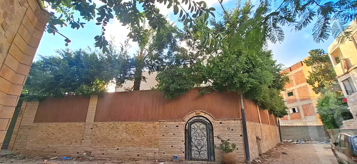 https://aqarmap.com.eg/ar/listing/7079551-for-sale-alexandria-al-agamy-lbytsh-el-hanafeya-st