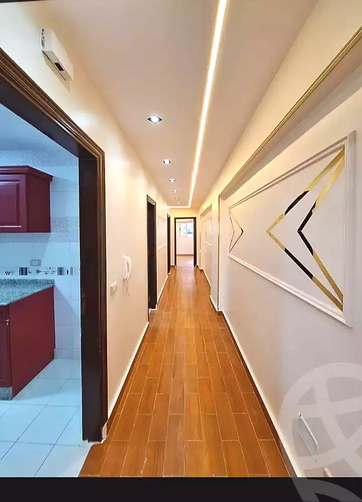https://aqarmap.com.eg/ar/listing/7079565-for-sale-alexandria-miami