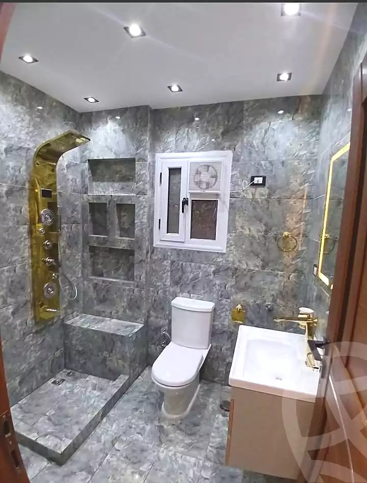 https://aqarmap.com.eg/ar/listing/7079856-for-sale-alexandria-al-agamy-lbytsh-bianchiii-el-arbaeen-st