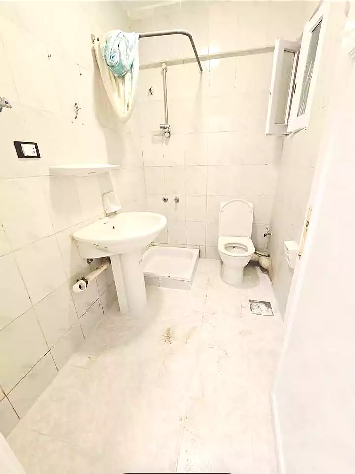 https://aqarmap.com.eg/ar/listing/7079871-for-sale-alexandria-al-agamy-shataa-el-nakheel
