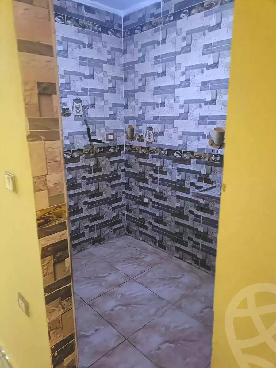 https://aqarmap.com.eg/ar/listing/7079893-for-rent-cairo-ain-shams-mnshy-lthryr