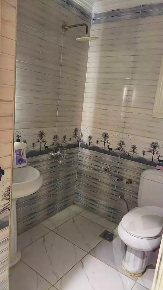 https://aqarmap.com.eg/en/listing/7075514-for-sale-cairo-helwan-hadayek-helwan-el-eshrein-st