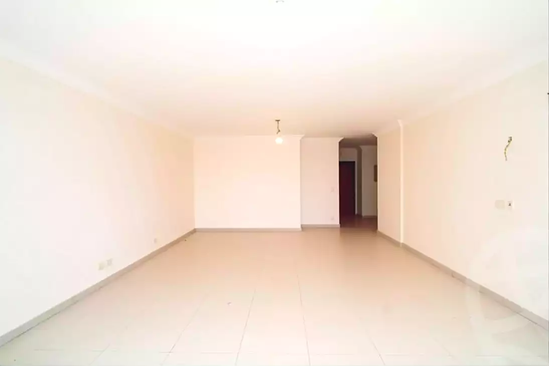 https://aqarmap.com.eg/ar/listing/7080061-for-rent-alexandria-sawary-compounds-panorama-mall-secon