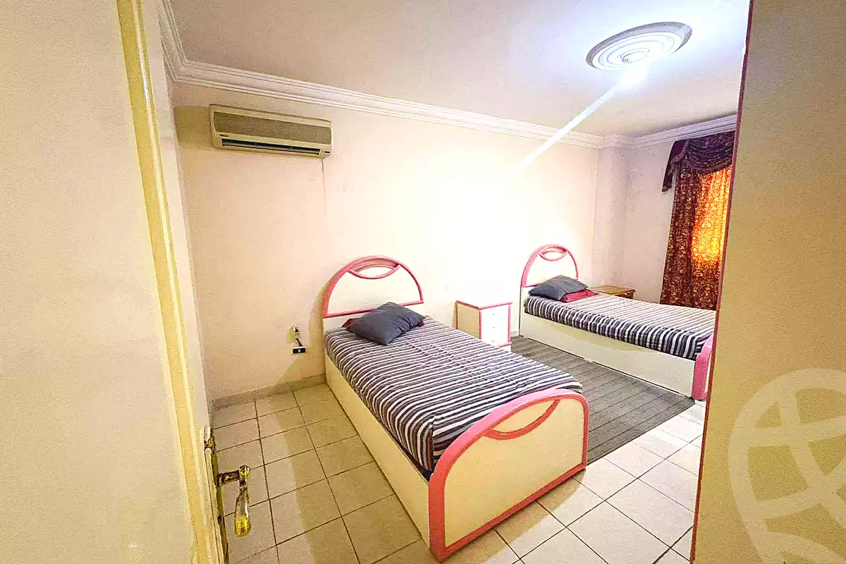 https://aqarmap.com.eg/ar/listing/7080236-for-sale-alexandria-miami-farook-abd-al-wahab-st