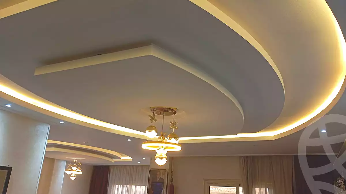 https://aqarmap.com.eg/ar/listing/7080335-for-sale-cairo-new-cairo-el-narges-el-narges-omarat-mohamed-sabry-abu-alam-st