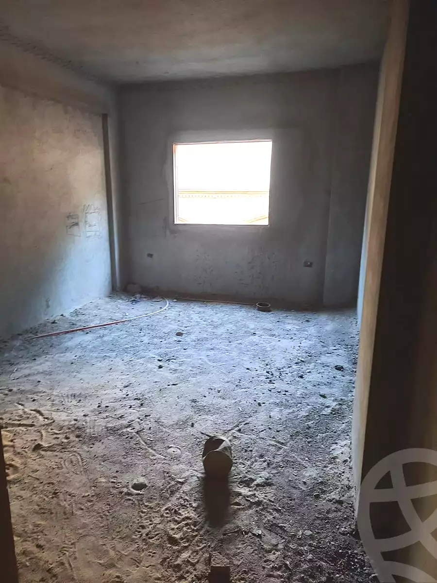 https://aqarmap.com.eg/ar/listing/7080399-for-sale-cairo-new-cairo-gharb-el-golf-alaa-elsaadany-st