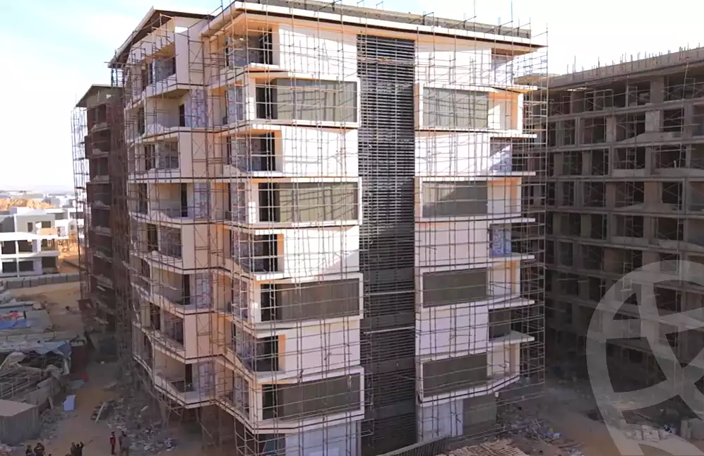 https://aqarmap.com.eg/ar/listing/7080405-for-sale-cairo-new-administrative-capital-r7-midtown-sky