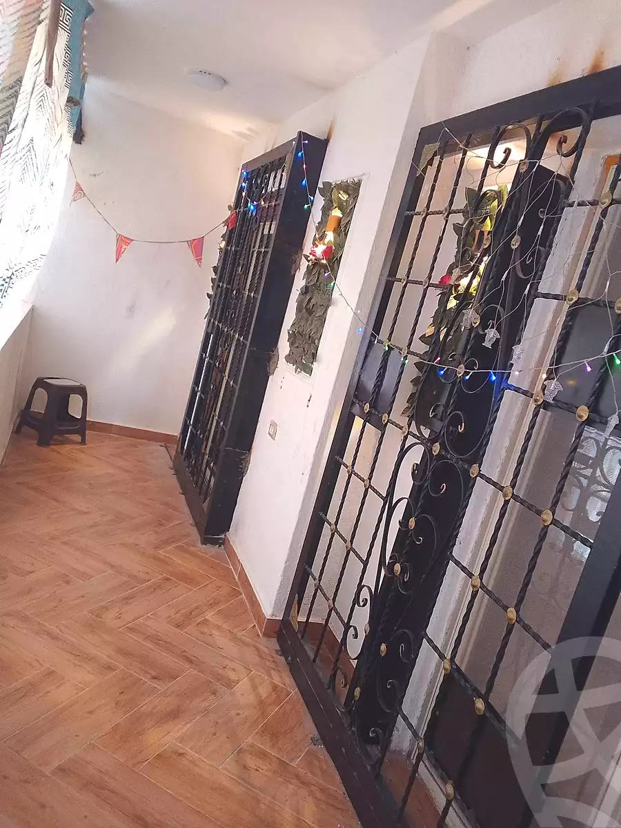 https://aqarmap.com.eg/ar/listing/7080553-for-sale-alexandria-al-agamy-lbytsh-el-zahraa-st