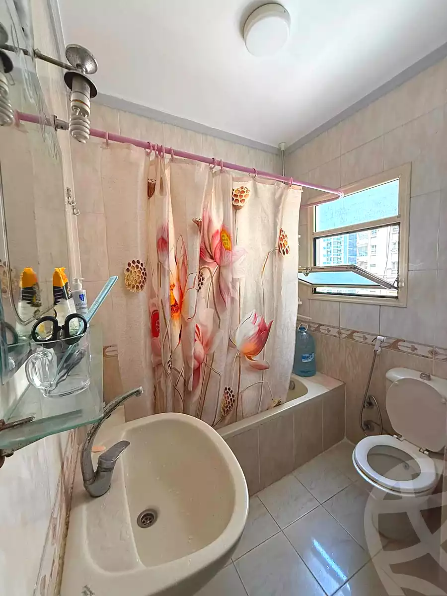 https://aqarmap.com.eg/ar/listing/7080768-for-sale-alexandria-el-mandara-tryq-ljysh