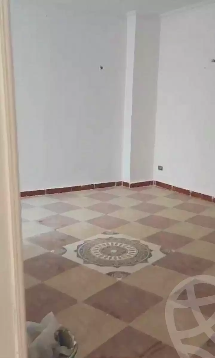 https://aqarmap.com.eg/en/listing/7080809-for-sale-alexandria-kom-el-dikka